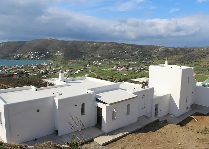 Rita's Blue View * Гаврион