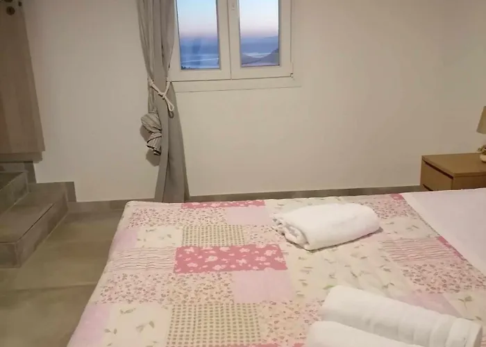 Rita's Blue View * Гаврион