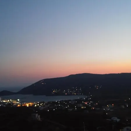 Vakantiehuis Rita's Blue View Gavrio
